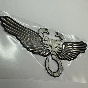 2023 Offre Spéciale haute qualité personnalisé TPU transfert de chaleur Logo étiquette pour Jersey or argent 3D étiquette pour vêtement T-Shirt vêtements - Product Image 1