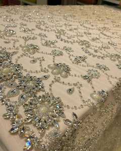 Tissu de broderie perlée à la main de haute qualité avec paillettes pierres de cristal et strass pour robe de soirée robe de mariée mode - Product Image 2