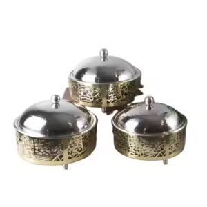 Nouveau chauffe-plats en bois pour servir une casserole au design attrayant avec couvercle en métal Design minimaliste de qualité supérieure Vente chaude - Product Image 2