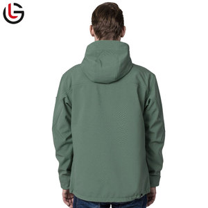 Nouveau design de vestes softshell pour hommes Vente en gros tendance Veste softshell grande taille avec col montant fabriquée au Pakistan - Product Image 4
