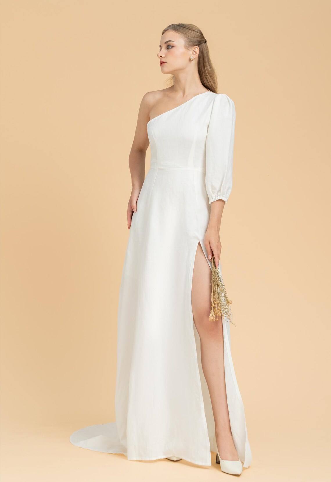 สีขาวสีฟ้าสีชมพู