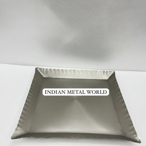 Bol à chocolat carré en acier inoxydable de haute qualité, bol à collation en métal, décoration moderne pour la maison, plat à dessert par Indian Metal World - Product Image 1
