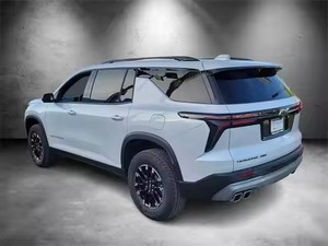 2024 Che-vrolet traverse Z71 AWD - Product Image 2