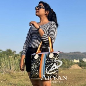 Nuevo bolso de mano de cuero de piel reciclada metálica con estilo Real para mujer, bolsos de compras multicolores de alta calidad para mujer - Product Image 1