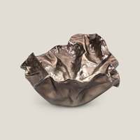 Plateau décoratif en aluminium artisanal moderne de luxe en or, personnalisé, nouvelle collection, très demandé pour la décoration intérieure de Noël, de mariage et de salon
