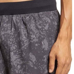 Short de sport OEM pour hommes avec poches Séchage rapide Respirant Vêtements d'extérieur Workout Polyester Sublimation Jogging Shorts - Product Image 5