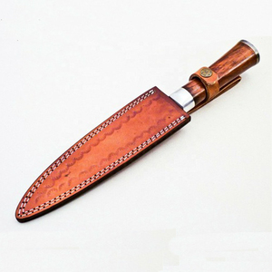 Cuchillo de chef de estilo japonés personalizado hecho a mano, acero damasco con mango de madera y Funda de cuero puro, cuchillo de cocina - Product Image 4