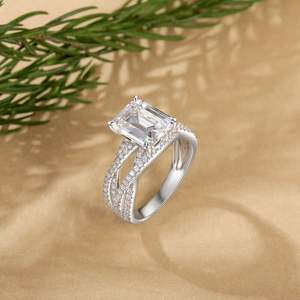 Jeulia 1 Carat IGI Certified Diamond Double Twist <b>Emerald</b> Cut Engagement <b>Ring</b> - Product Image 6