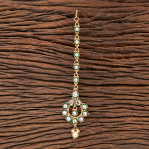 Impresionante y exclusiva colección de antiguos Meenakari Tikka con baño de oro 216408 EN LA India - Product Image 3