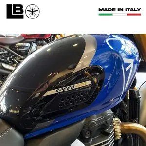 Protezione Serbatoio per Moto Triumph Speed 400 con Adesivi Protettivi Laterali 3D - Product Image 3