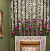 Dekorasi Pernikahan di Luar Ruangan dengan Karangan Bunga Melati, Latar Panggung untuk Haldi, Mehndi, Holi, Diwali, Idul Fitri, Ramadhan, Dekorasi Rumah, Ide untuk Pesta