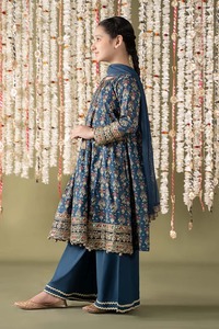 Encantador Lehenga Choli Acrílico Formal para Niñas Pakistaníes, con Bordado Zari, Dupatta de Organza, para Fiestas Infantiles, Celebraciones, Eid, Cultura - Product Image 4
