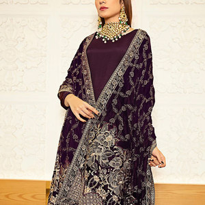 2023 Solid Color Plain Casual Velvet <b>Shawls</b> for Girls Professional Manufactures Lightweight <b>Women</b> Velvet <b>Shawls</b> - Product Image 4