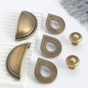 Hot Sale Original <strong>Shell</strong> Kitchen <strong>Handle</strong> Antique Brass <strong>Cabinet</strong> <strong>Pulls</strong> <strong>Drawer</strong> <strong>Knobs</strong> - Product Image 1