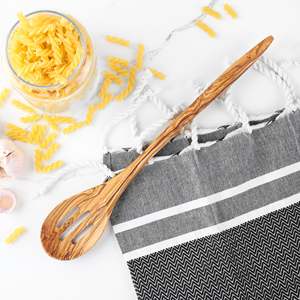 Outil à pâtes en bois d'olivier - Product Image 3