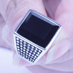 Bague vintage pour homme en acier inoxydable argenté avec CZ noir Harley Biker, taille 8-12 SR131 - Product Image 2