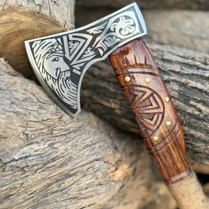 Hacha Vikinga de Acero al Carbono de Alta Calidad con Diseño Nuevo, Mango de Madera de Palisandro, 18 Pulgadas, para Campismo, Caza y Actividades al Aire Libre - Product Image 1
