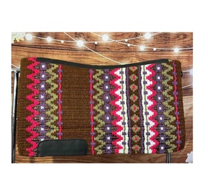 แผ่นรองอานม้าแฟชั่นตะวันตกพร้อมซับขนแกะและเปลือกหนังสำหรับโชว์แหวนและงานอีเว้นท์ - Product Image 1