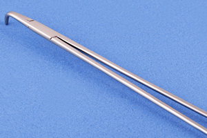 คีมหนีบอกมีเกอร์ สแตนเลส |   คีมผ่าตัดและผูกเชือกแบบโค้ง 28 ซม. - Product Image 4