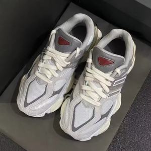 Sneakers de luxe pour hommes, confortables et antidérapantes, chaussures élégantes pour hommes 9006, chaussures de course respirantes pour toutes les saisons - Product Image 1