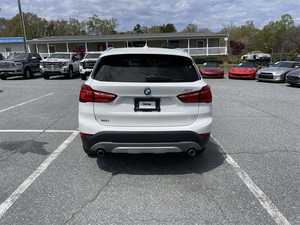 BMW FWD 2018 Usado, Bajo Kilometraje, Motor de Gasolina, Volante a la Izquierda - Product Image 4