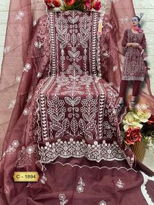 ชุดเสื้อผ้าอินเดีย-ปากีสถานสุดหรูสำหรับฤดูหนาว ผ้าออร์แกนซ่าปักลาย ชั้นผ้าซันตูนเนื้อหนา ดีไซน์พิเศษ - Product Image 3