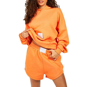 Ensemble de shorts à capuche à séchage rapide pour femmes de haute qualité Streetwear léger et respirant avec logo personnalisé col à capuche à motif solide - Product Image 3