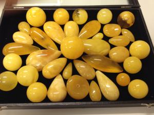 Cuentas de Ámbar Natural Redondas Pulidas de Calidad AAA+ del Tipo Royal Tiger Blanco de Kaliningrad para la Fabricación de Joyas - Product Image 2