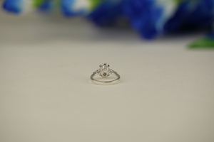 Anillo de diamante cultivado en laboratorio Premium 2 quilates corte redondo VS1 claridad IGI SGL certificado Oro rosa oro plata proveedor mayorista - Product Image 4