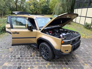 Nuovo Toyota Land Cruiser J300 SUV 5 Posti, Trasmissione Automatica, Fari LED, Pneumatici R17, Potenza 151 kW (205 CV), Euro VI, Posteriore - Product Image 5