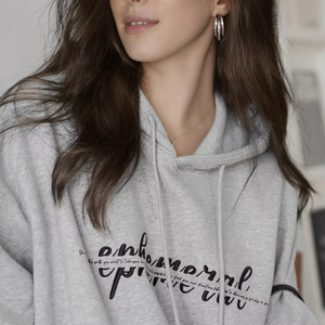 Sudadera con capucha para mujer con Personalización completa antiarrugas y antibolitas decorada con insignias Sudadera con capucha de invierno - Product Image 3