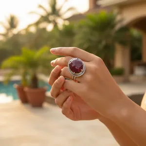 Anillo de cóctel bohemio de plata 925 con rubí para mujer de Art Palace, engaste clásico con bisel, joyería de gema ovalada para fiestas y aniversarios - Product Image 1