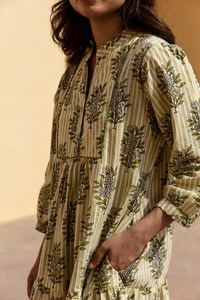 Vestido de Algodón Estampado a Mano Jivani, Estilo Bohemio, Informal, Veraniego, Moda Ética - Product Image 3