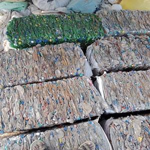 เศษขวด PET เศษพลาสติก/ซื้อเศษเศษขวด PET แบบใส100% - Product Image 3