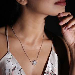 Conjunto de aretes de plata copo de nieve accesorio elegante y de moda - Product Image 6