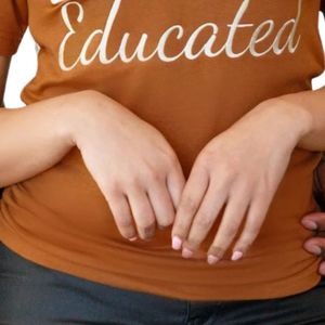 Camiseta de chenilla educada HBCU, camiseta Unisex de algodón Premium, ropa griega, ropa de hermandad de mujeres, ajuste clásico cómodo - Product Image 5