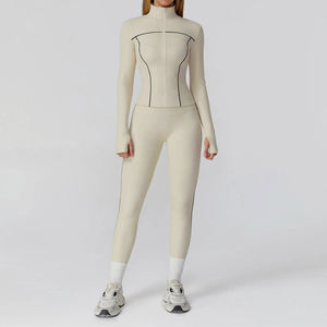 Ensemble deux pièces de vêtements de sport légers à séchage rapide pour l'entraînement en course à pied avec une flexibilité améliorée - Product Image 6
