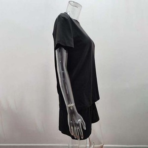 Ensemble 2 pièces de haute qualité pour femmes T-shirt 100% coton avec short Impression de logo personnalisé Ensemble solide pour femmes Service OEM - Product Image 4