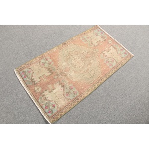 Alfombra Turca Vintage Pequeña de 1.6x2.9 pies (48x88 cm), Alfombra Marrón Sólida - Product Image 4