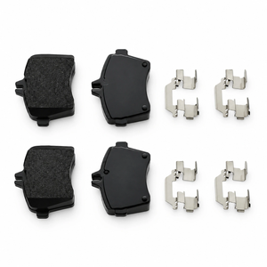 Fábrica de Pastillas de Freno de Cerámica OEM para Mercedes W169 A200 B180 1694200720, Repuestos Automotrices de Alto Rendimiento al por Mayor - Product Image 1