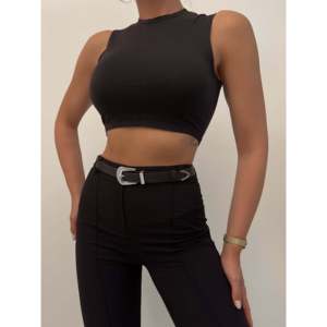 เข็มขัดโลหะสำหรับผู้หญิงพร้อมชุดหัวเข็มขัดแบบสะพาน - Product Image 1