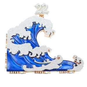 Pendentif Vague Océanique Luxe Sertie de Diamants avec Émail Bleu et Moissanite, Bijou Hip Hop, Breloque Diamantée Spectaculaire - Product Image 1