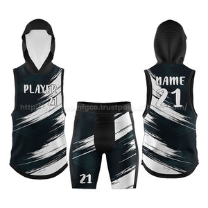 Uniformes de football 7on7 personnalisés de haute qualité Ensemble de maillots et shorts d'équipe personnalisés pour hommes pour l'entraînement et les tournois - Product Image 1
