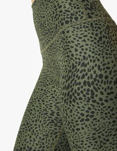 OEM High Waist Snake Skin Yoga Pants Mid Waist <b>Women's</b> Fitness <b>Gym</b> Leggings with Casual <b>Bag</b> Private Label <b>Women's</b> Yoga Leggings - Product Image 6