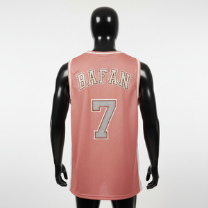 เสื้อบาสเก็ตบอลผู้ชาย ผ้าโพลีเอสเตอร์ตาข่ายคุณภาพพรีเมียม 180 GSM ระบายอากาศได้ดี สีชมพู แผงข้าง โลโก้แบบรีดร้อน เสื้อผู้ชาย - Product Image 2