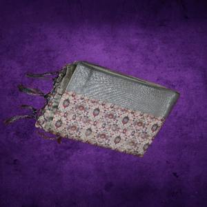 Sari con borde de satén suave y blusa de seda Ropa india y pakistaní - Product Image 1