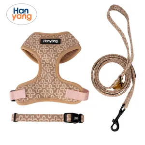 Hanyang Professional Supplier Special Embroidery Collar and Leash Luxury Training Adjustable Dog Harness Set