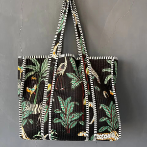 Bolso de viaje Jaipuri estilo bohemio para mujer estampado de bloques de mano algodón indio Kantha acolchado diseño de doble ASA - Product Image 1