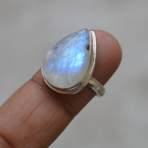 Blue Fire Rainbow Moonstone Gemstone 925 Sterling Silver Dainty Wedding Gift Statement Ring Exquisite Natural Gemstone Jewelry - Product Image 5