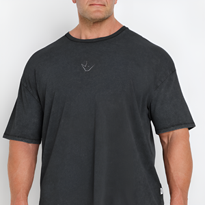 เสื้อยืดโอเวอร์ไซส์ผู้ชาย ผ้าฝ้าย 100% 180GSM พิมพ์ลาย คุณภาพสูง ทรงหลวม  รับผลิตเสื้อยืดเปล่าขายส่ง พร้อมสกรีนโลโก้ตามสั่ง - Product Image 1